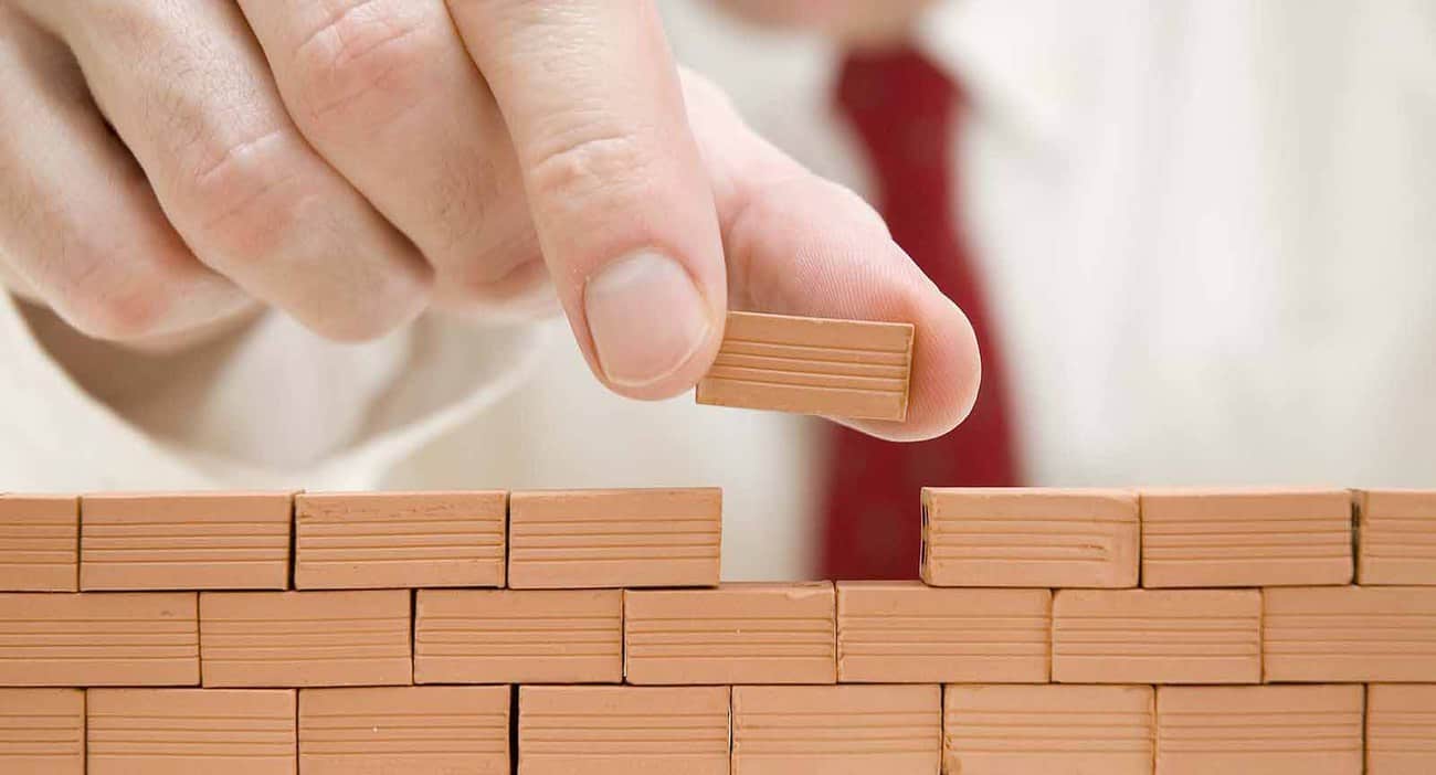 What Can a Party Wall Delay Actually Cost a Project Havant?